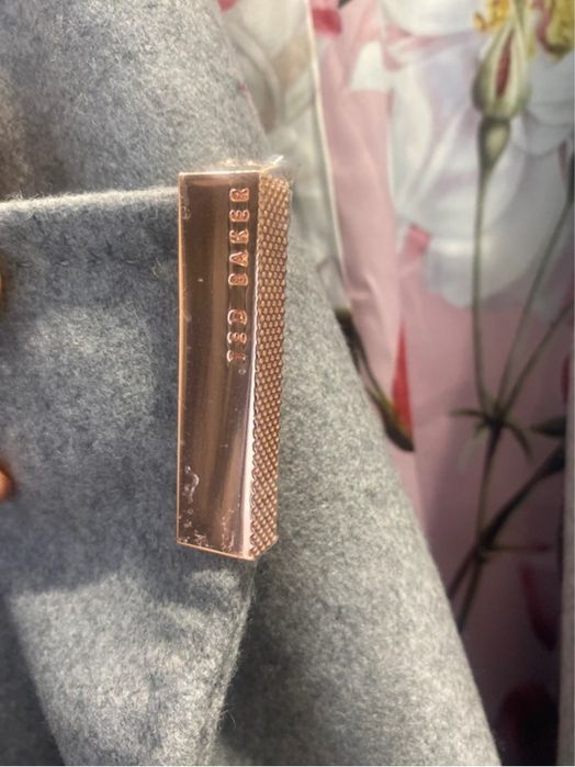 Ново палто Ted Baker , размер М/2