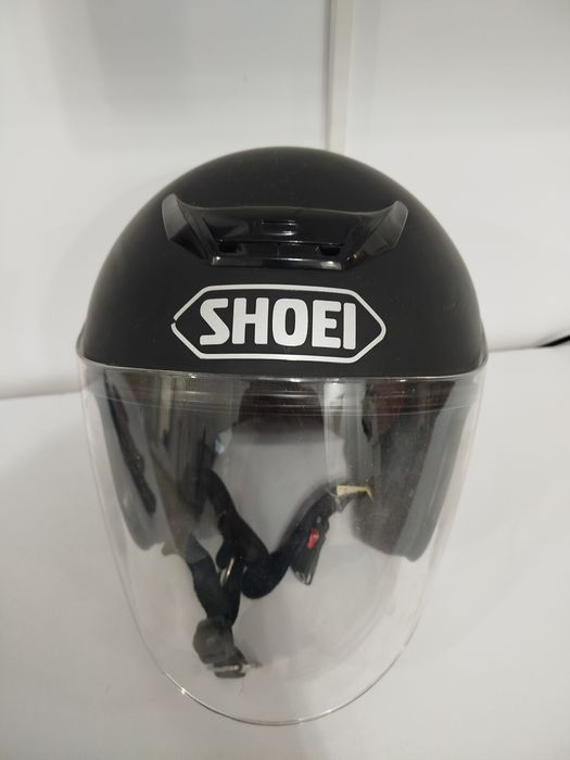 Vând casca moto  shoei