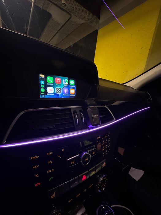 Поставяне на амбиентно осветление за всички видове автомобили