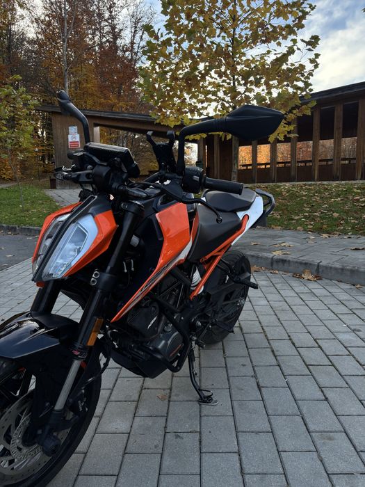 Ktm duke 125
