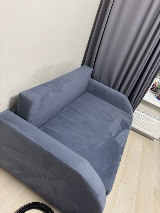 Продаю диван расскладной 150*200