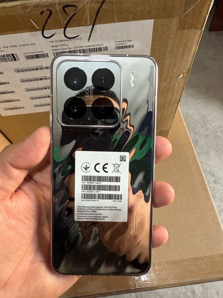 Продается Xiaomi 15 Global Год гарантия+Доставка