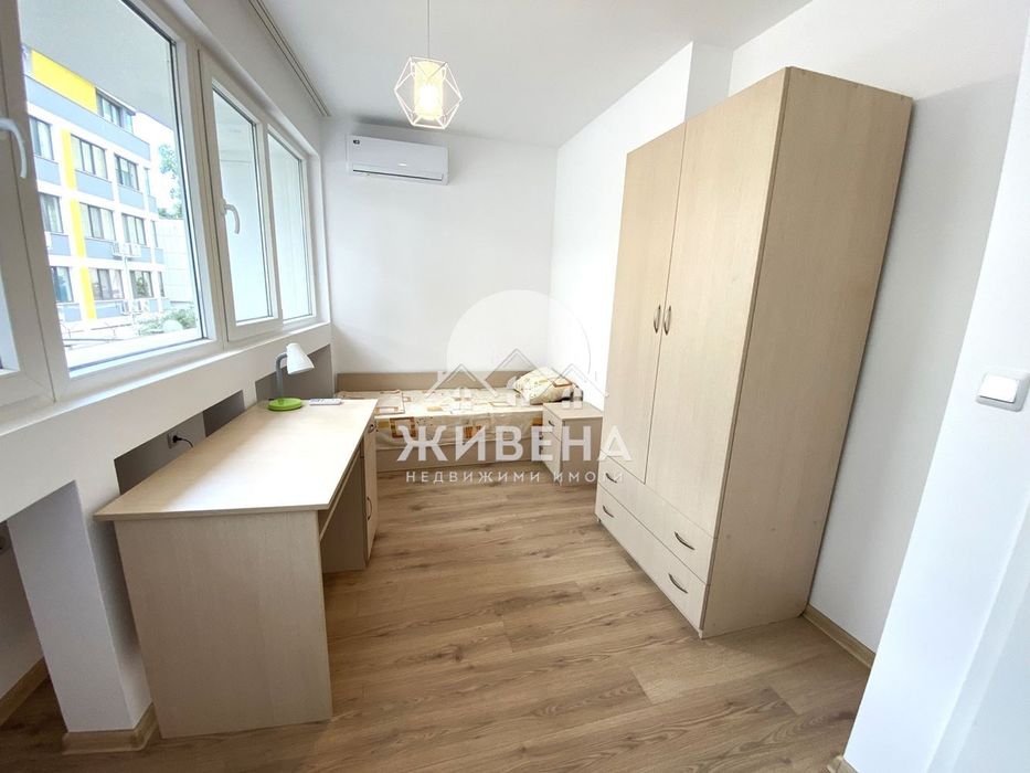 Отдавам под наем нов 3-стаен апартамент, Център, град Варна