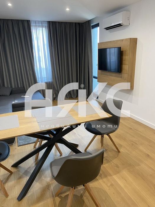 Продава се Двустаен апартамент в София, Младост 2 - 70 кв.м за 5000 €/кв.м - Снимка #3