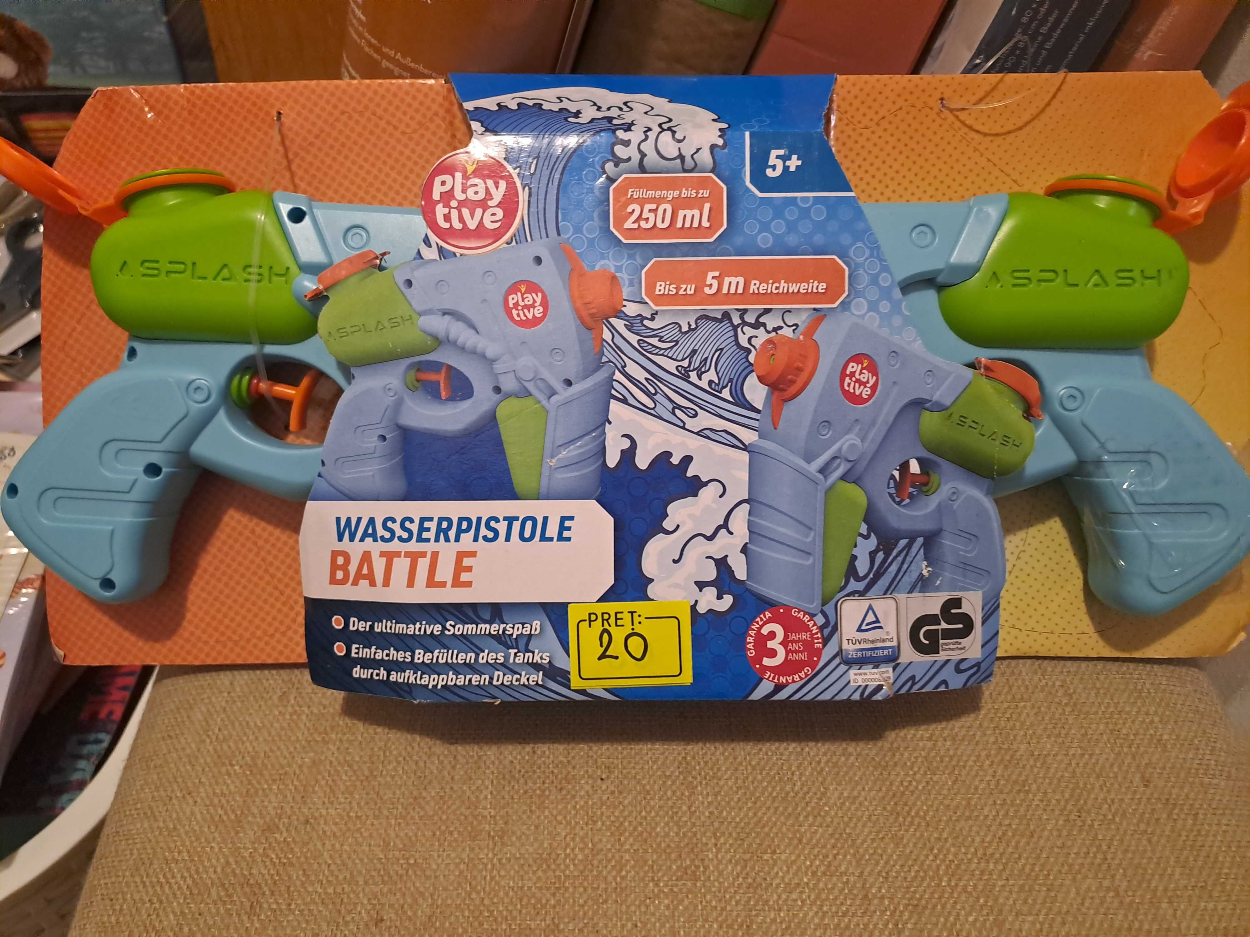 Set pistoale cu apa