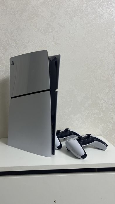 Продается Sony PlayStation Slim