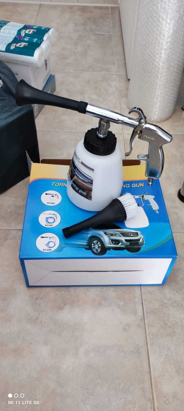 Pistol Tornador de curatare interioare auto, canapele