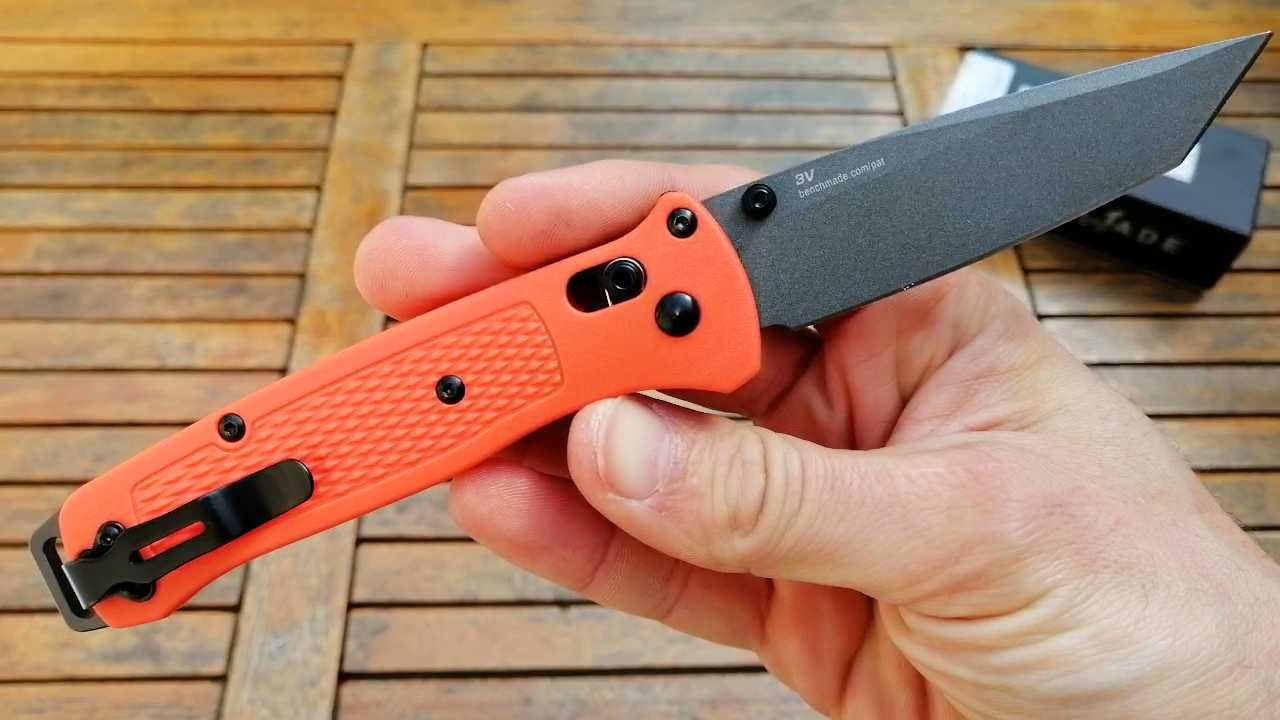 Benchmade Bailout Axis Cutit Briceag Drumetie Vanatoare pescuit