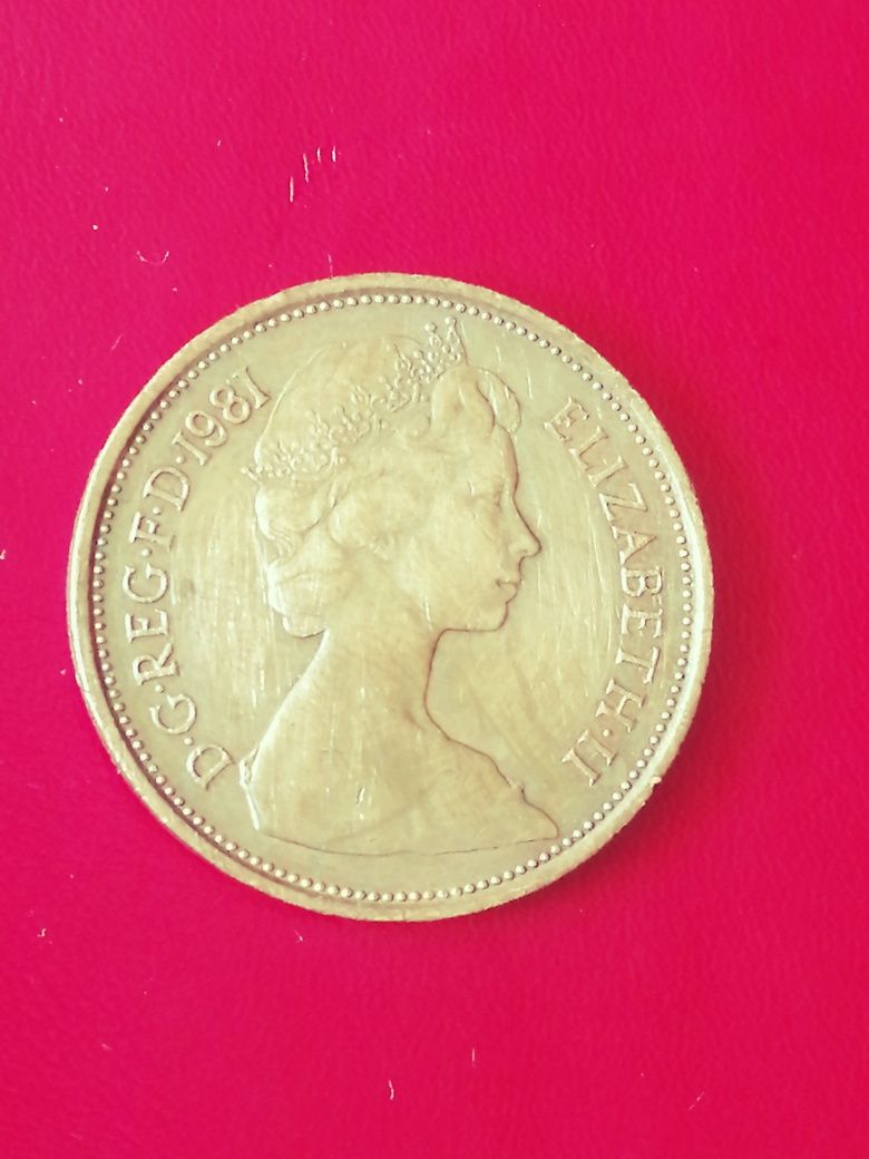 Moneda 2 new pen ce UK,din anul 1981.