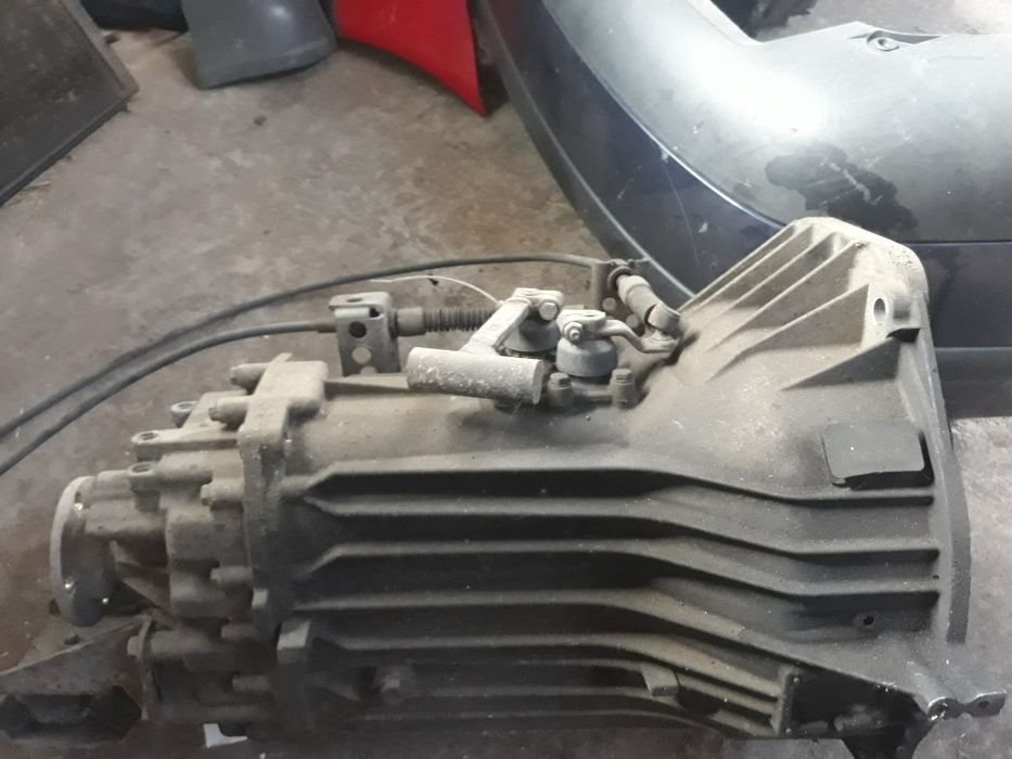 Cutie iveco daily2.3 si 2.8 6 vit