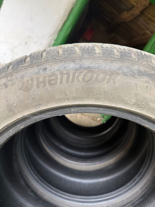 Зимни гуми Hankook 235/55/19