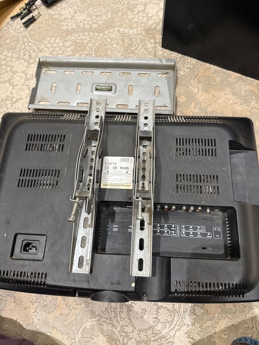 Televizor LG 36sm*57sm