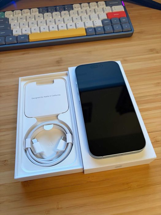Vand iPhone 15 128GB baterie 96%, Blue, neverlocked, impecabil, ca nou