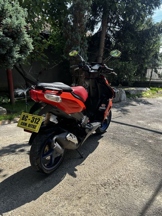 Scuter Aprilia SR 50