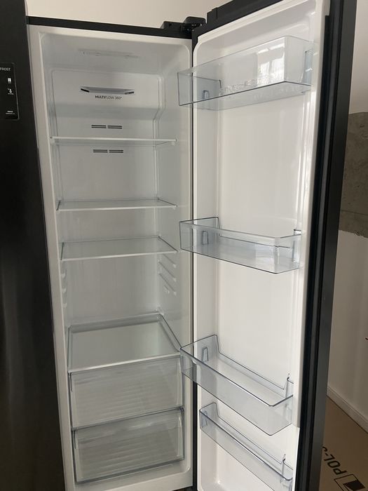 Frigider Side by Side