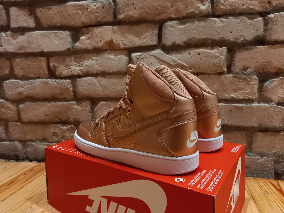 Nike SON OF FORCE дамски кецове 38.5 номер