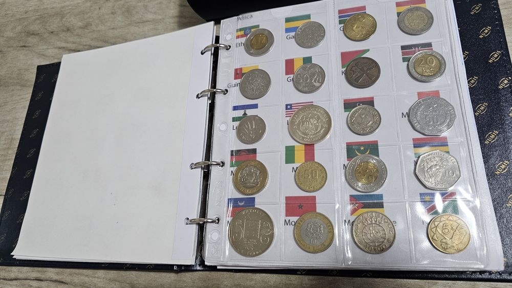 Colecție Unicat cu 232 Monede (MS, AU, XF, VF) în clasor Numis