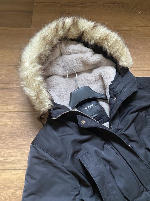 Дамско Черно зимно яке парка Pull&bear