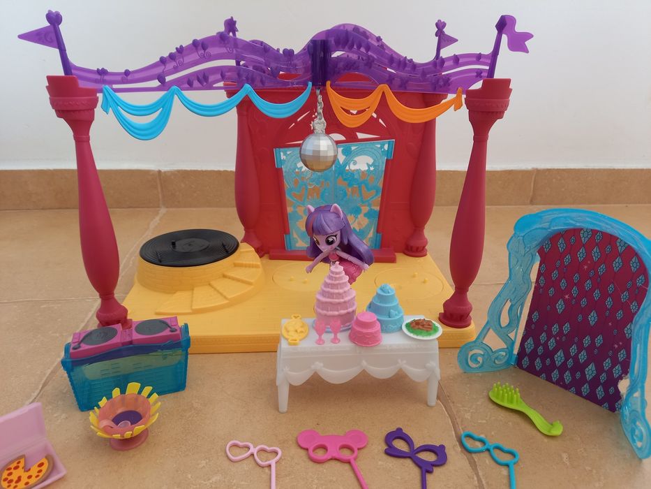 Scena Liceului Canterlot Equestria Girls Mini My Little Pony ponei