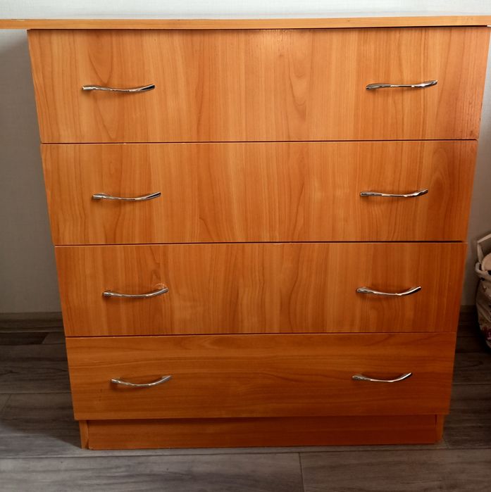 Комод  90*45*90 б/у