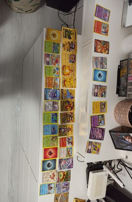 Покемон карти те не са използвани чисто нови са