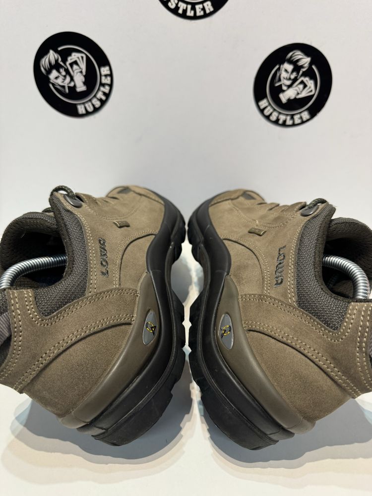 Туристически обувки LOWA GORE-TEX .Номер 40