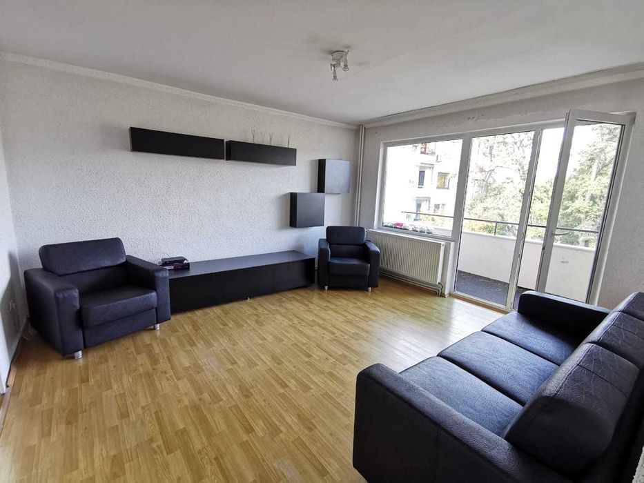 Apartament 3 camere, Decomandat, 70 mp, 2 Parcari, Centru, Iuliu Hosu