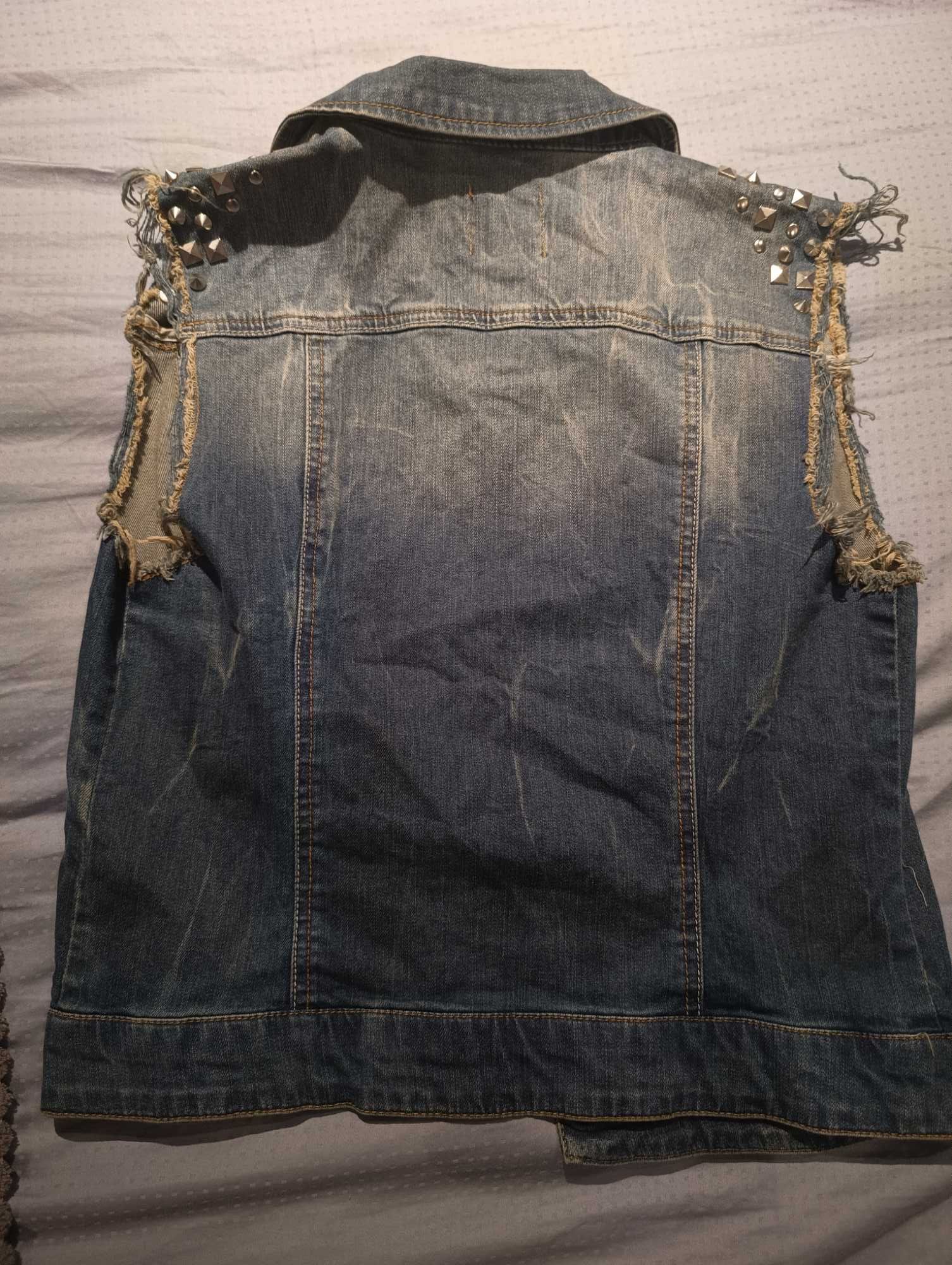 Дънков елек Only, тениска Desigual