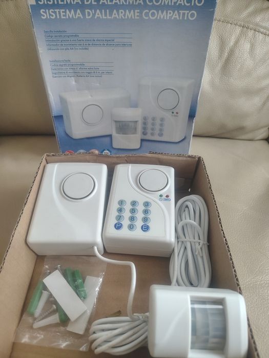 Sistem alarma compact