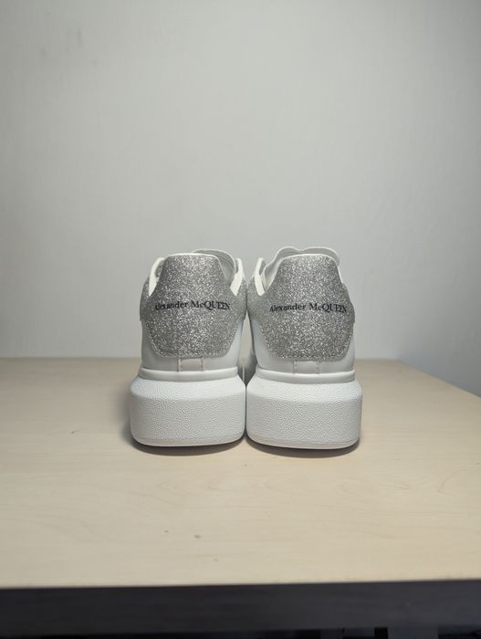 (Marime: 38) Alexander Mcqueen sclipici alb