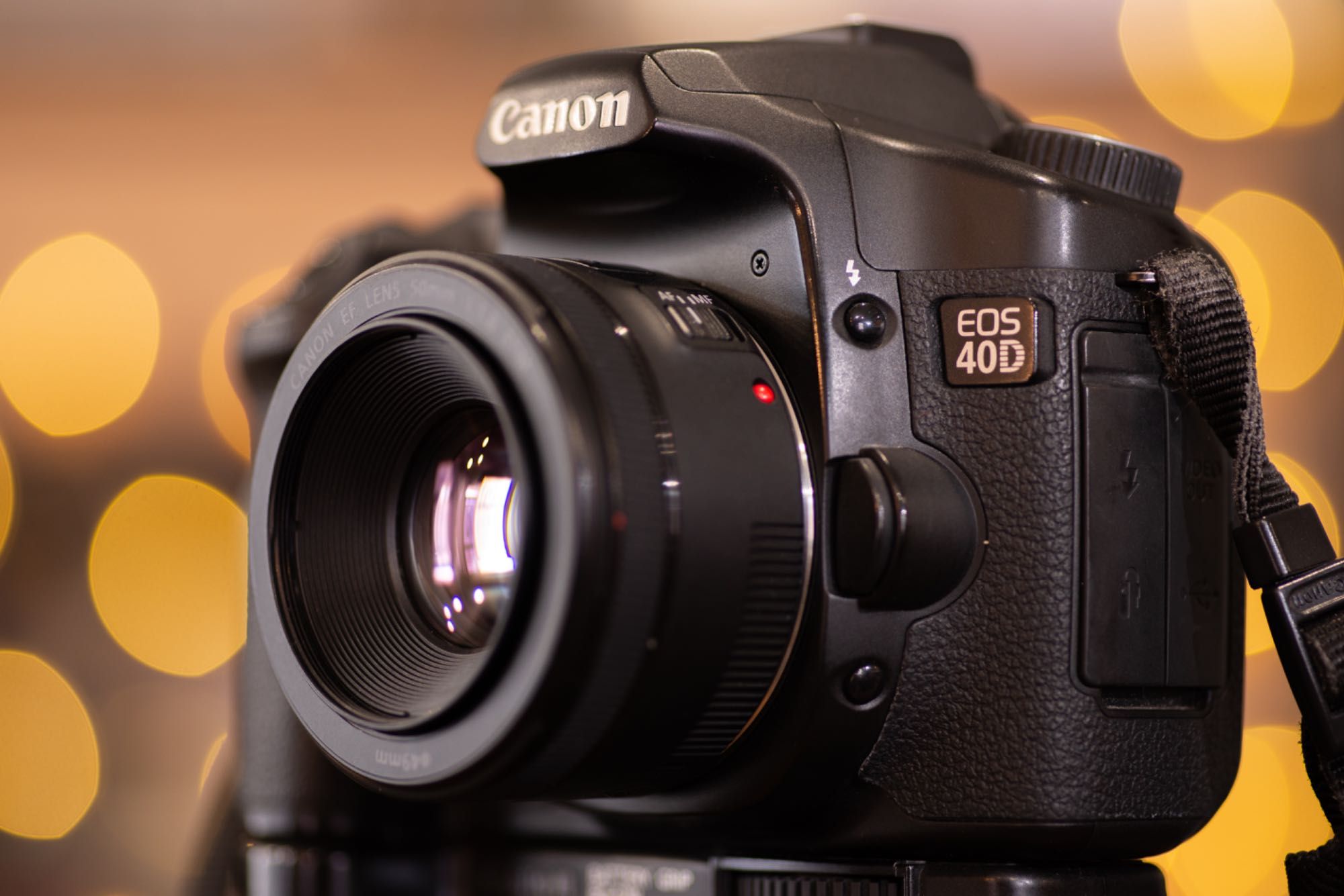 Портретен комплект Canon 40D + Canon 50мм + аксесоари