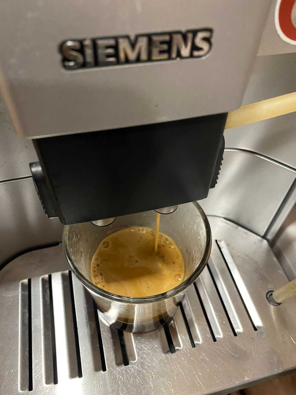 Кафеавтомат Simens eq6 s300
