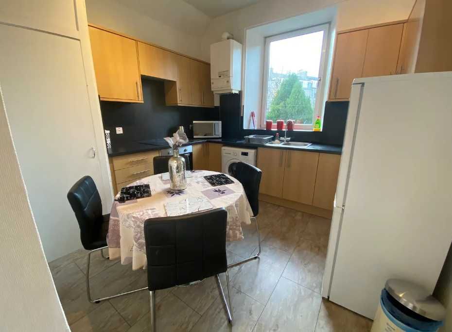 Дава се под наем Едностаен апартамент в Пловдив, Кючук Париж - 33 кв.м за 178.5 € - Снимка #1