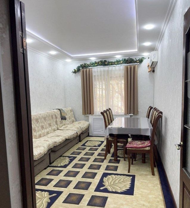 Olmozor tumani qora qamish fargona kafesi oldida