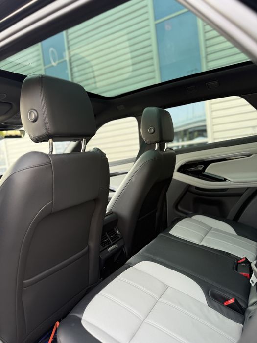 Range rover Evoque P300e