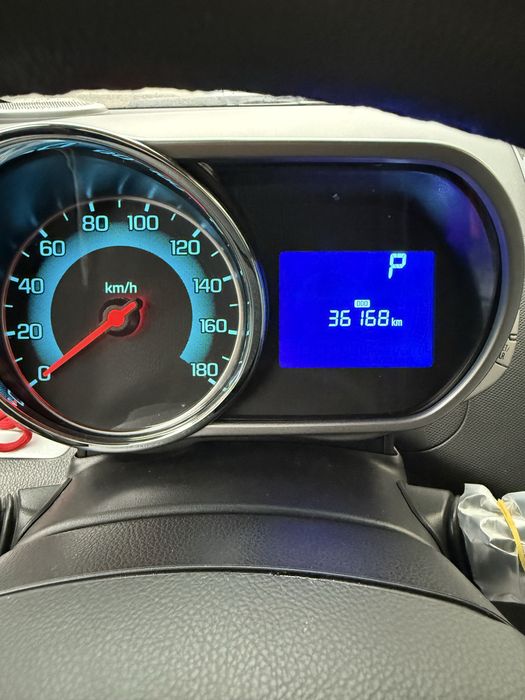 Спарк Spark Avtomat full 2022 yil Oq rang kraska toza