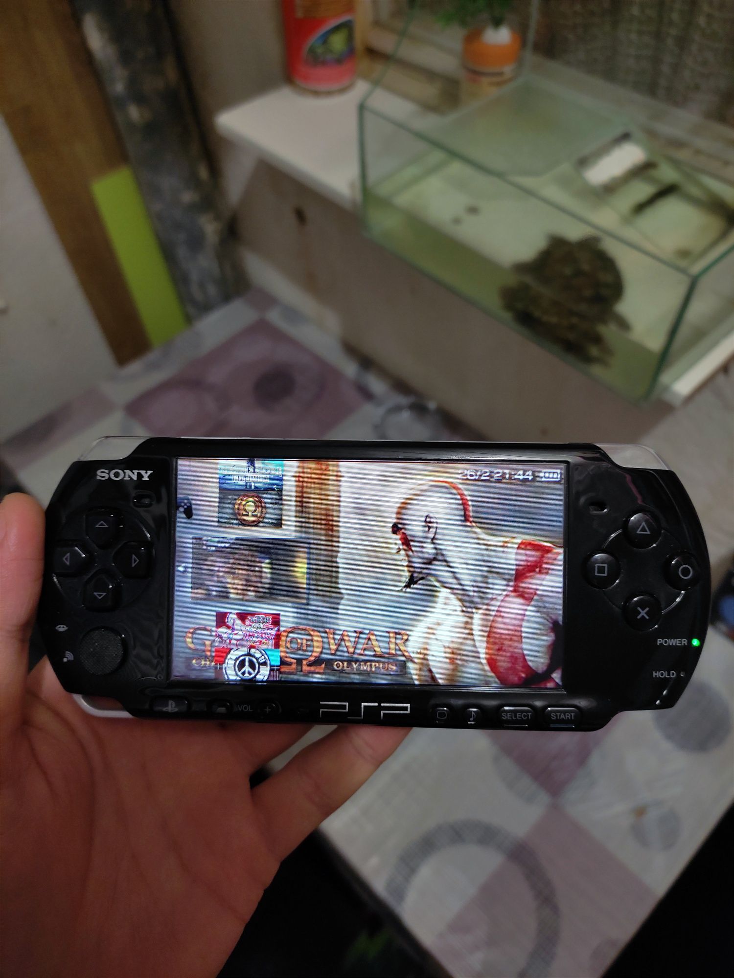 Sony Psp 3004 + много игри