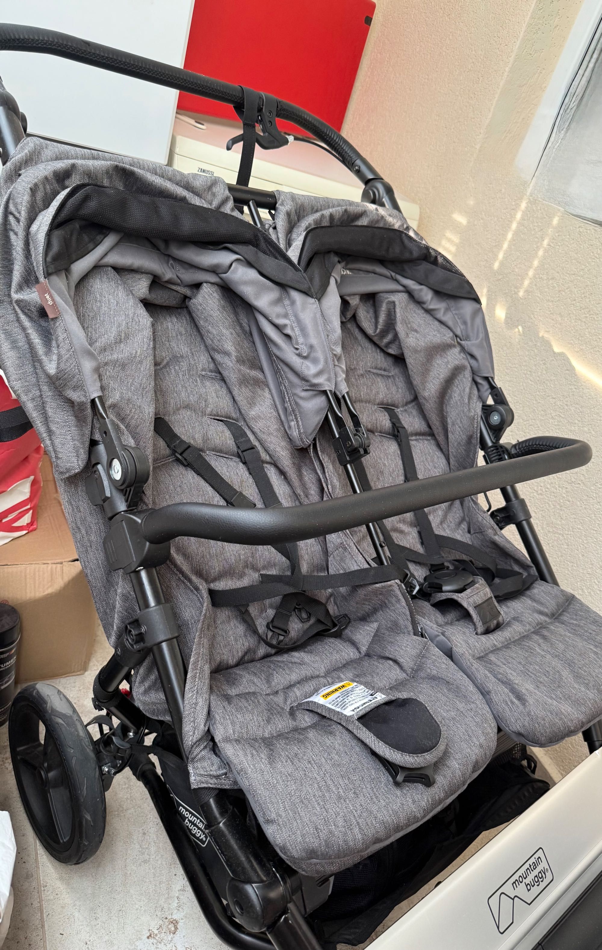 количка за близнаци mountain buggy duet luxury