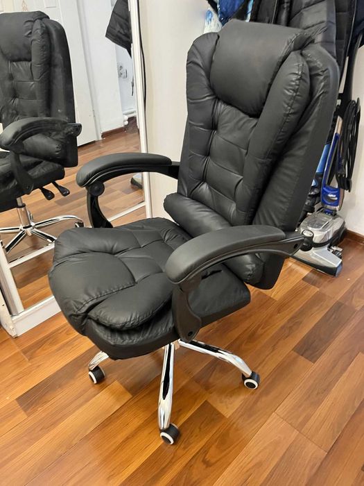 Кресло офисное малайазия новое