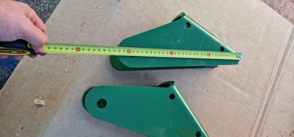 Suport ancora tractor john deere seria 6000 7000 etc se poate trimite