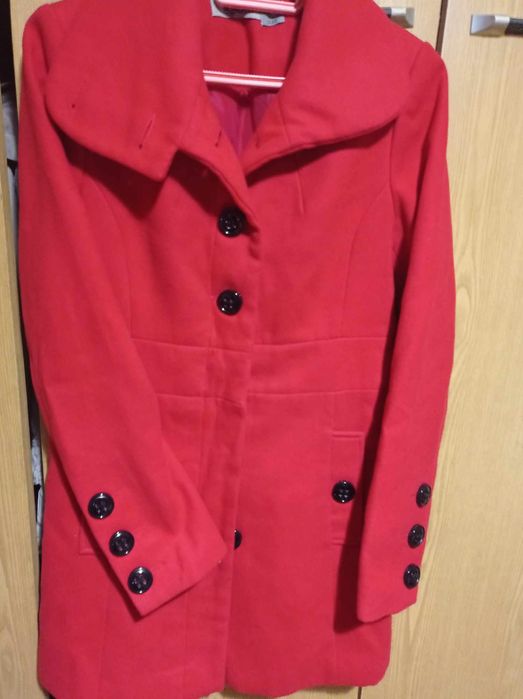 Дамско палто Страдивариус