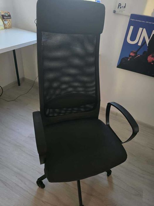 Vând Scaun Ikea Markus în stare FOARTE bună