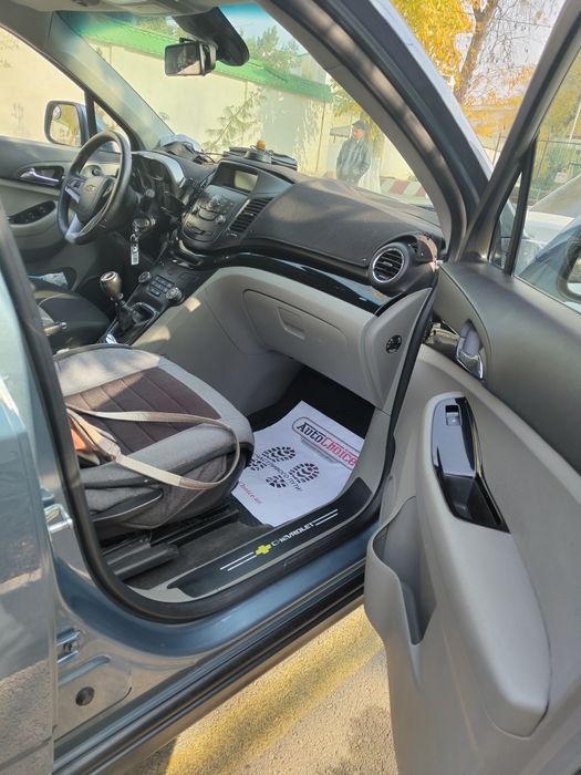 Orlando sotiladi 139 ming probeg, Propanda