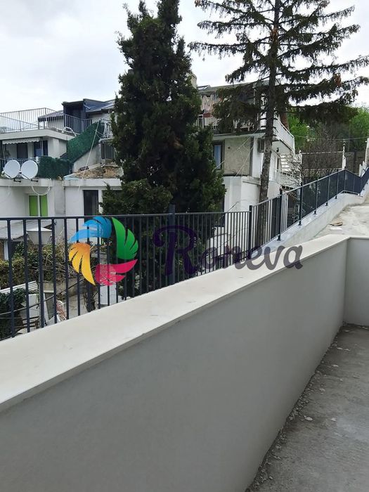 Продава се Двустаен апартамент в Варна, Бриз - 66 кв.м за 1954 €/кв.м - Снимка #7