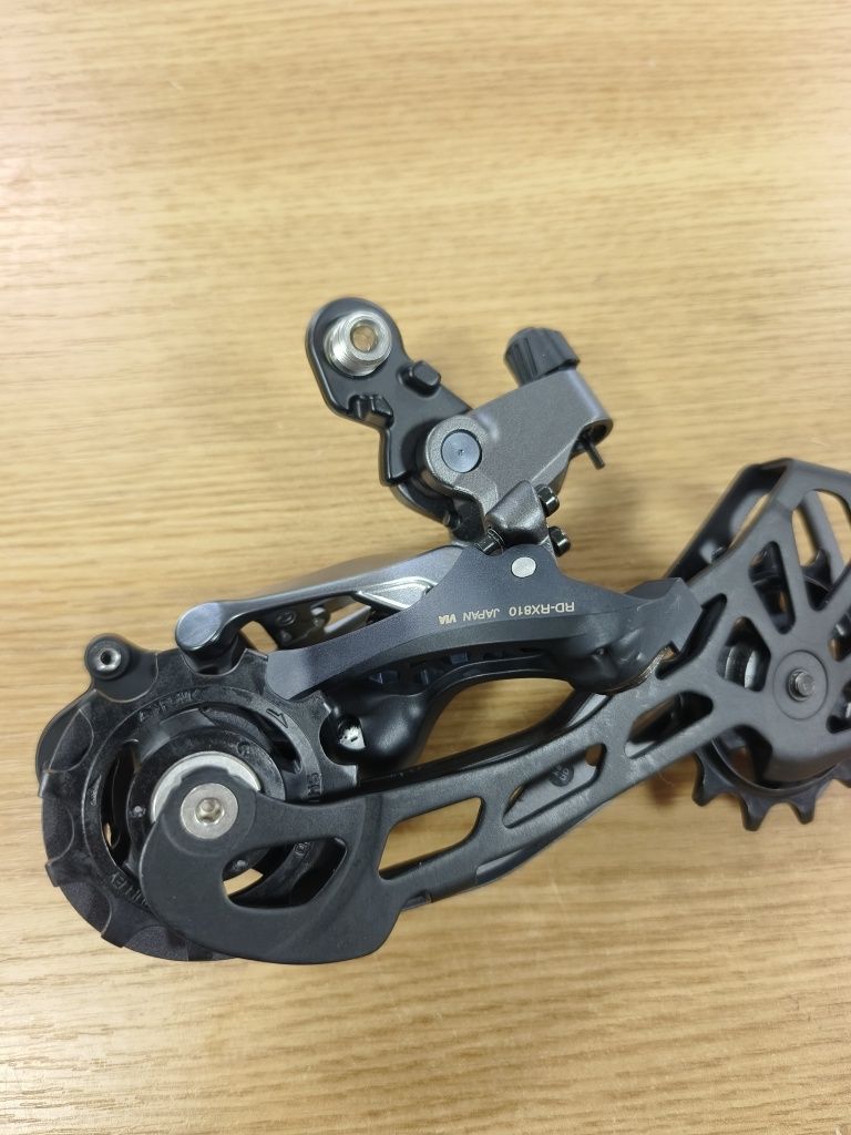 Заден дерайльор RD-RX810 11 скорости