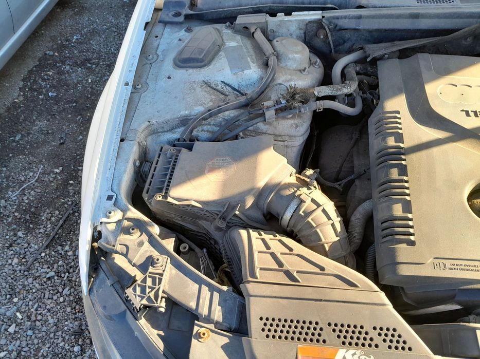 Dezmembrari  Audi A4 B8 (8K)  2007  > 2015 1.8 TFSI Benzina