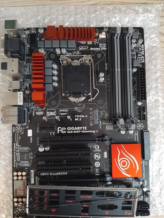 Продается  Z77 /BIOSTAR/ I7 3770/DDR3 8GB/SSD 120GB/
