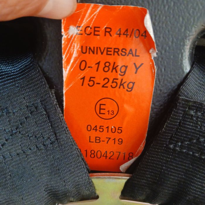 Детско столче за кола (0–25 кг) – универсално, сертифицирано ECE R44/0