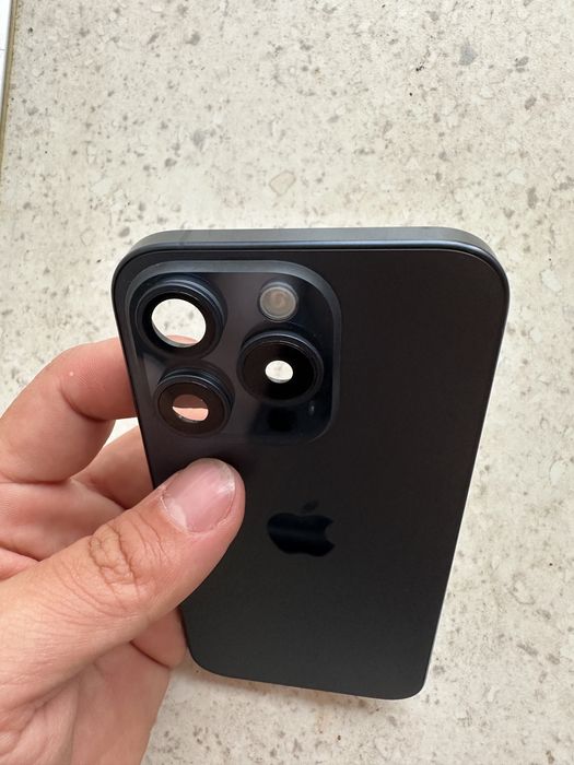 Carcasa iPhone 15 Pro Blue Titan, cu flex-uri, ca noua