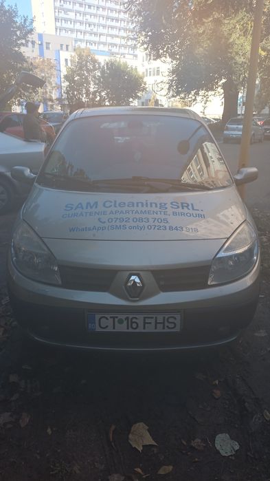 Vand Renault Scenic 1.6 benzina panoramic